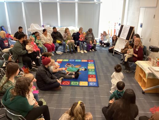 Baby Club, in the Spring 2025 series, always includes a fun bounce-in-the-lap song!
