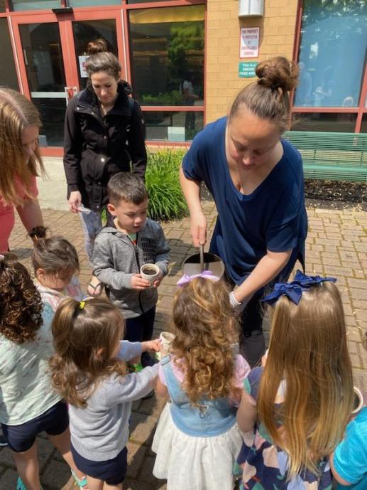 Miss Liz's Little Seedlings Program 