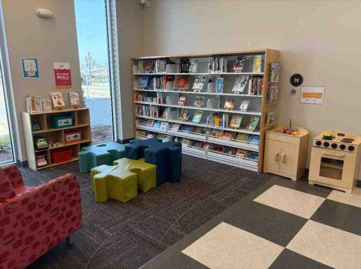 Del City Library's Children play area.