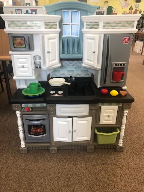 Play Kitchen