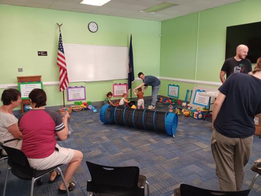 Participants at the Barron F. Black Library Parent Child Workshop (1-2-3 Play With Me)