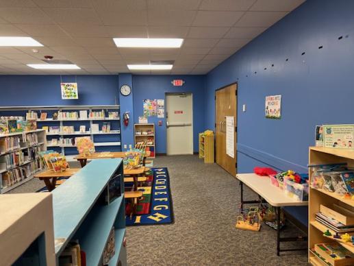An area of toys that feature puzzles, building blocks, and our Family Place Library Collection for parents.