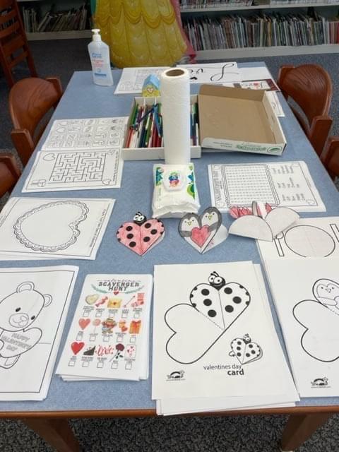 childrens room craft area